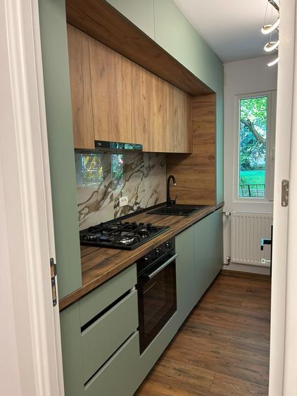 Apartament 3 camere -  RENOVAT - Berceni - Scoala 108