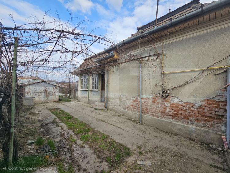 Casă de vânzare – Aiud, la șoseaua principală