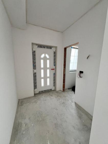 CASA cu S.A.D. in Dumbravita la 270.000 euro