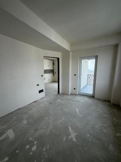 Apartament 3 camere, bloc nou , Radauti