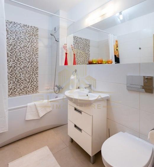 3 camere, 85 mp, Lux , Totul Nou, Parcare, Terasa zona Buna Ziua