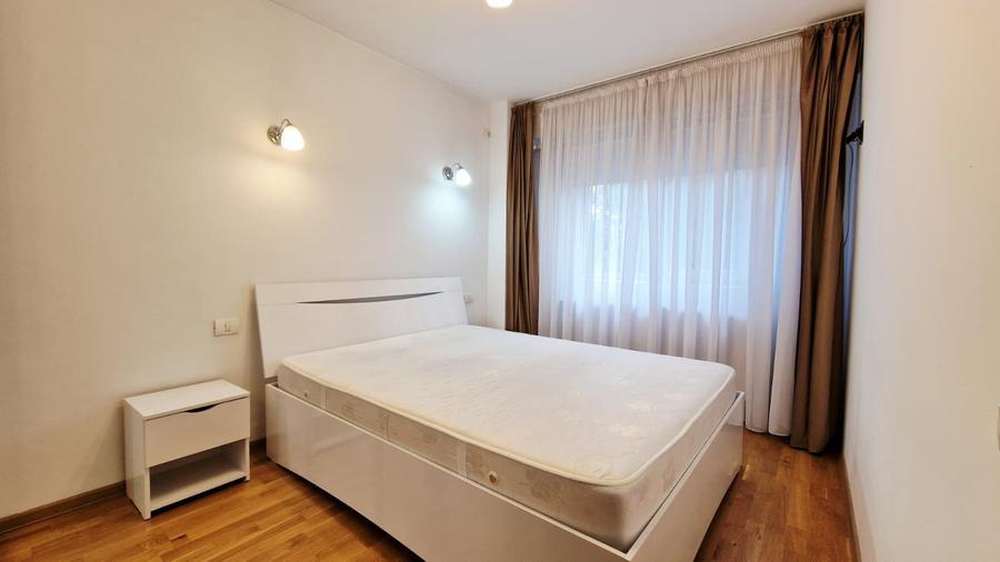 Apartament 3 camere Tineretului-Sincai, etaj 2, decomandat, 2 bai, liber