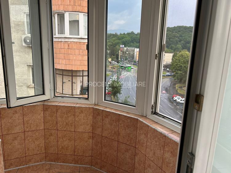 Apartament 2 camere Centrul Civic ! - 8