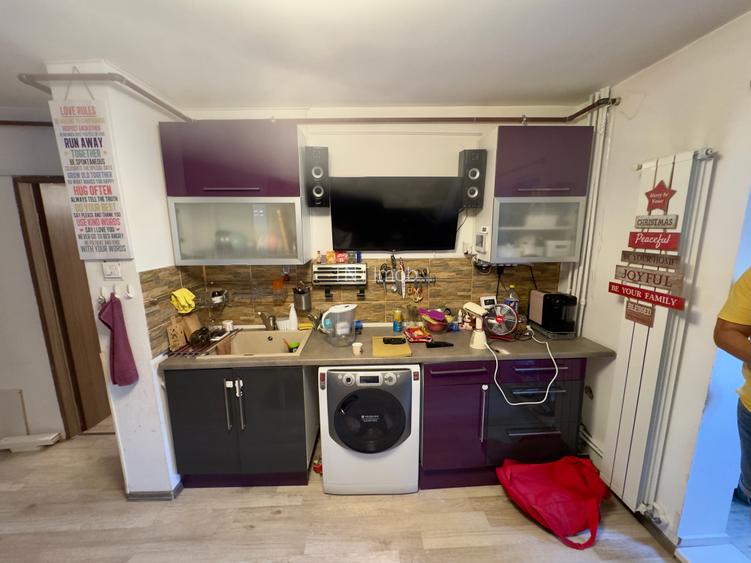 Apartament 2 camere decomandat Intre M Lujerului Gorjului  Centrala Parcare - 13