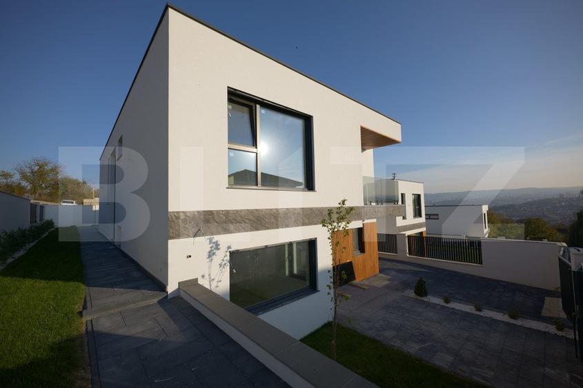 Vila de lux cu sistem Smart Home, 4 dormitoare si sala de sport