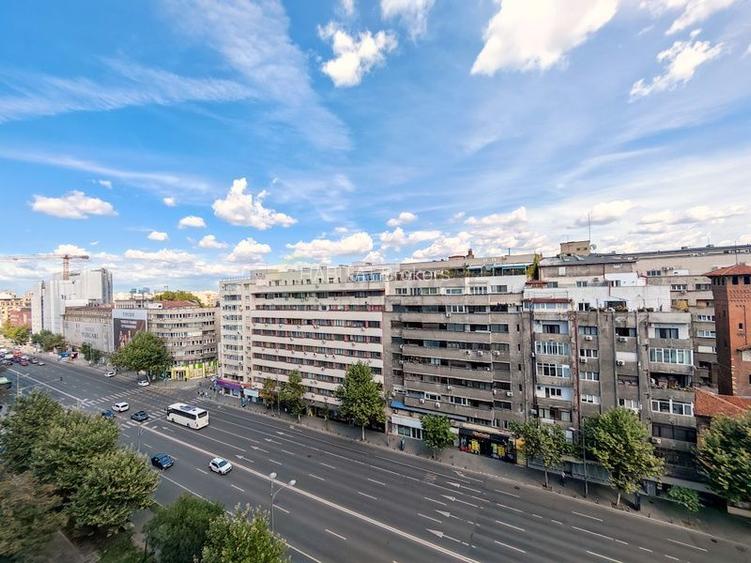 Spațioasă, luminoasă, complet renovată și mobilată, Bloc UNIC - 11