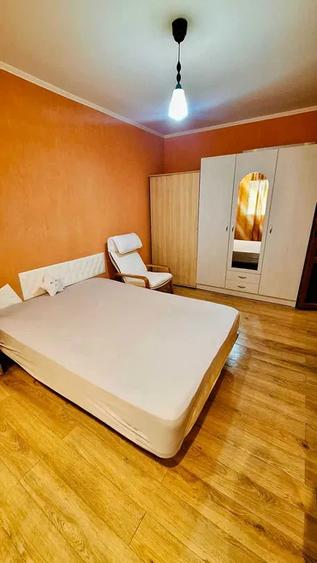 Garsoniera, decomandata, 34 mp, centrala proprie, metrou Jiului aproape