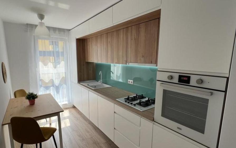 Apartament 2 camere Lux+Loc de parcare in Complexul Hercesa Vivenda