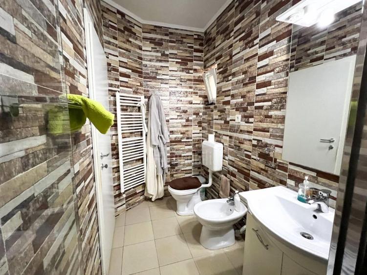 Apartament 3 camere de vanzare in Centru, Cluj Napoca