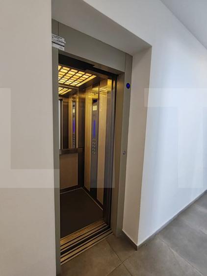 Apartament de vanzare, cu 3 camere, 59 mp, zona Ciarda Rosie