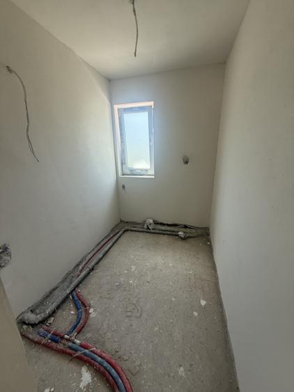 Casa duplex - 170 mp utili - 4 camere - 550 mp teren - zona Tautiului, Floresti!