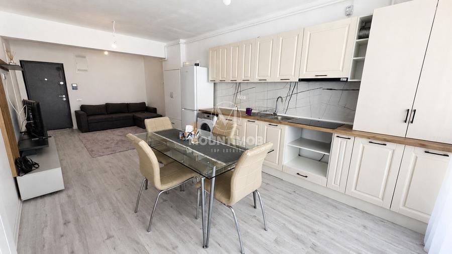 Studio spatios 42,67 mp + balcon 9 mp, Etaj 2 | Parcare subterană