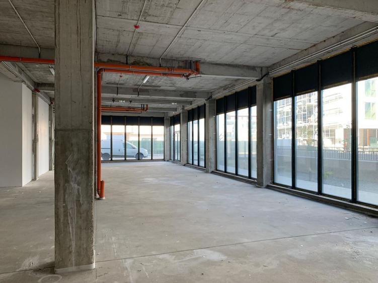 SPATIU COMERCIAL