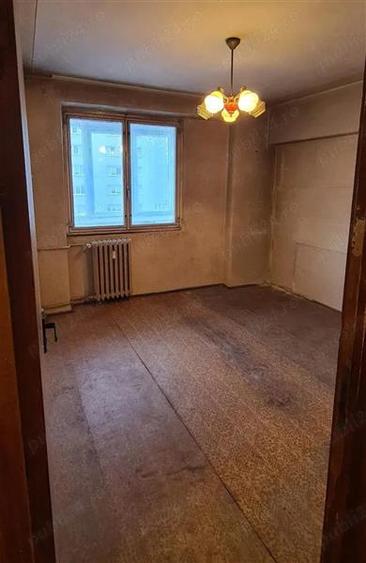 Vanzare apartament 3 camere Lacul Tei