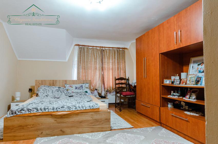 Casa cu 4 camere, centrala proprie si panouri fotovoltaice, zona Bujac, Arad