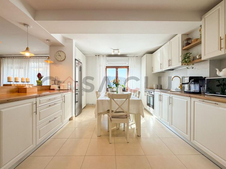 4 camere zona semicentrala, etaj intermediar, 100 mp utili!
