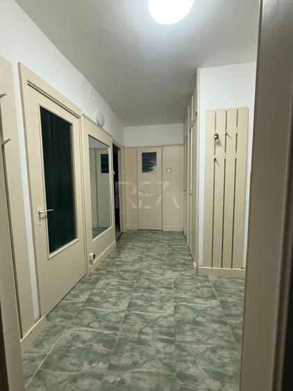3 camere Basarabia, et. 1, an 1986, 68 mp