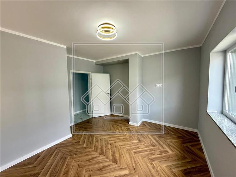 Ap. 3 camere, 2 bai - terasa 13 mp, finisat la cheie, AC - DaVinci
