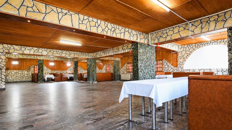 Ovidiu – Centru – Spatiu Comercial 258mp – 565mp