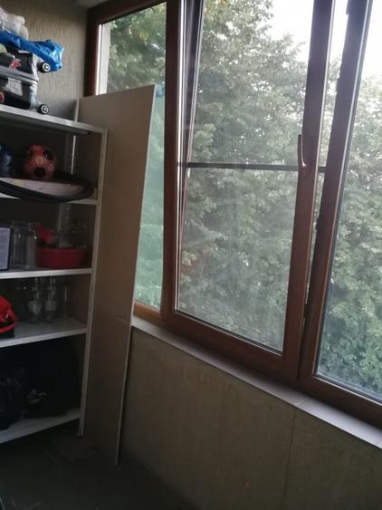Apartament 3 camere, loc parcare subteran, living 50m2, zona Pod Constanta
