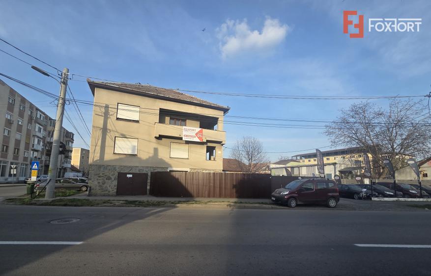 Casa de vanzare Parter + 2 Etaje |7camere | 350 mp utili | Zona UTA