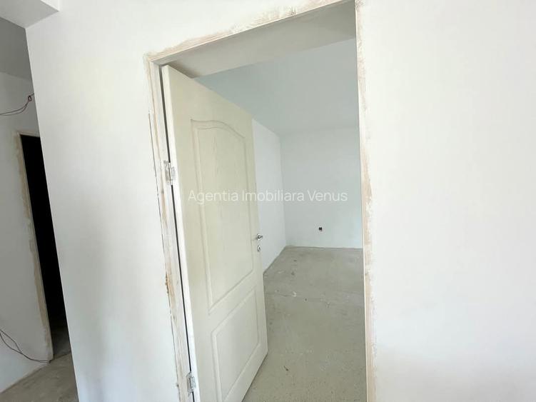 Casa noua zona Imparat Traian-Savenilor - 5