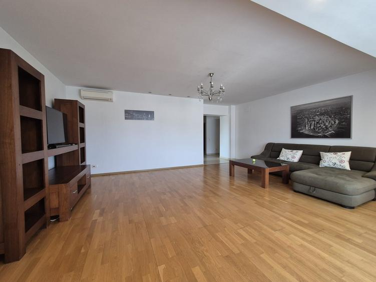Unirii - Popa Nan, apartament 3 camere, loc parcare, c-tie2007