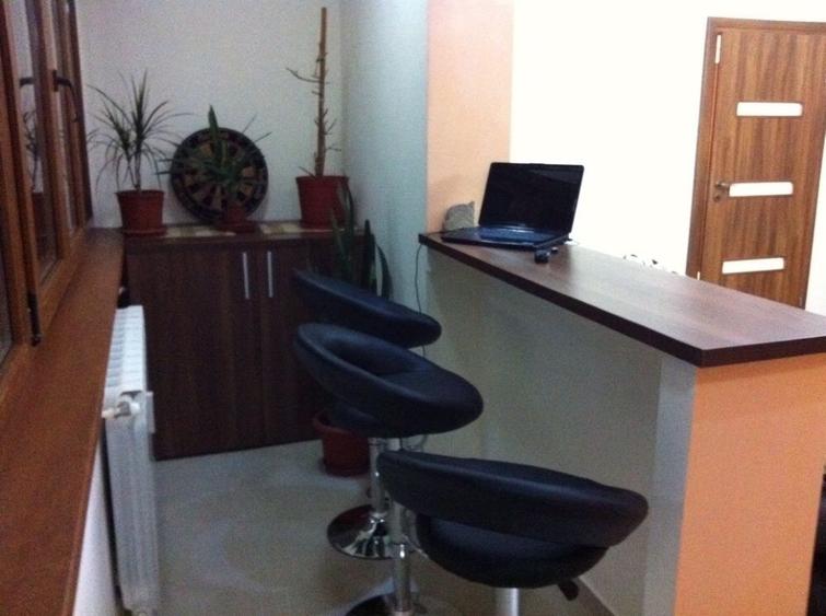 Titan Cozla complet mobilat si utilat renovat metrou Titan