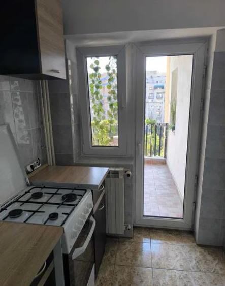 UNIRII stradal  ALBA IULIA ,DECOMANDAT, 75MP, UTILAT MOBILAT COMPLET LOC PARCARE