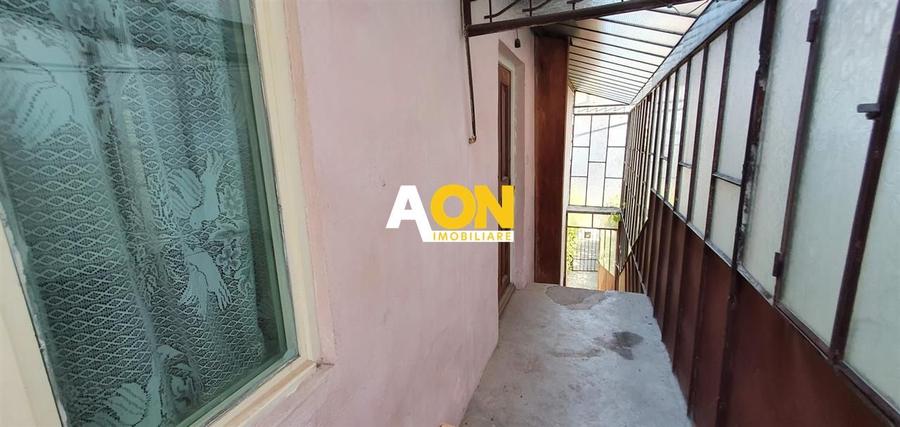 Apartament la casa, 4 camere, 114 mp si teren 228 mp teren