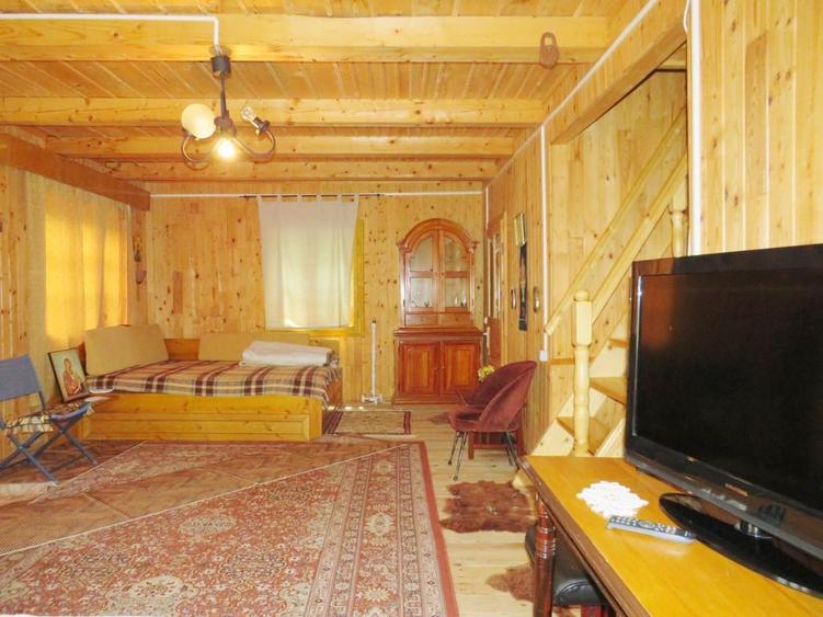 Vanzare 3 case moderne + 3 anexe si 2000 mp teren gradina, pomi in Tuzla la mare