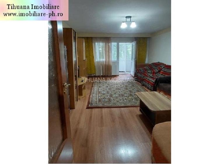 Apartament 2 camere de vanzare: Nord-(Cameliei) cubulet,etajul 2. - 4
