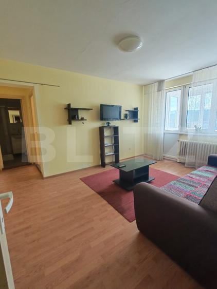 Apartament cu 2 camere de vanzare - zona Decebal