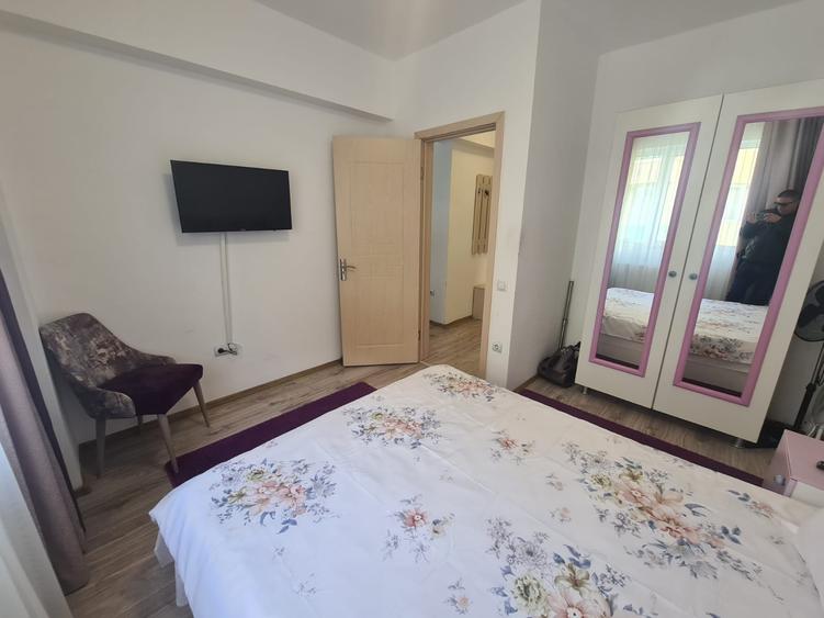 Mamaia zona Vega 3 camere 165000 euro