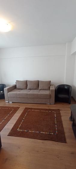 2 camere decomandat Calea Victoriei-Odeon + 1 loc de parcare