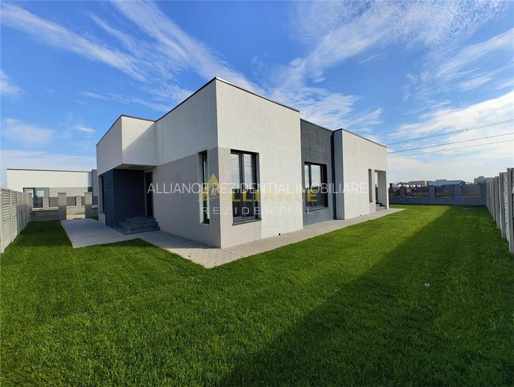 Casa individuala - 3 dormitoare, 550 mp teren - 120mp utili - 4
