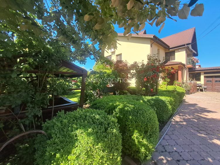 Casa individuala cu piscina. P+1+M. zona foarte buna - 54