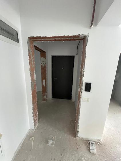 Apartament - 3 camere - decomandat - Fundeni