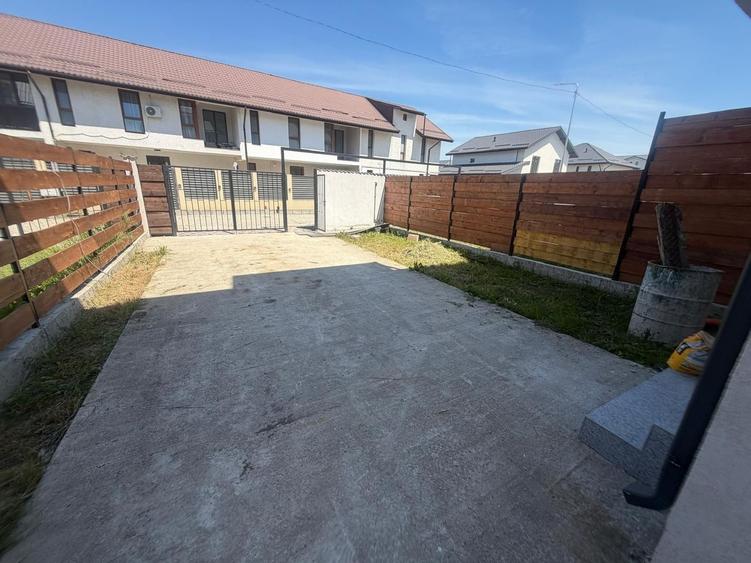 CASA DUPLEX INDEPENDENTEI, TOATE UTILITATILE, TEREN 243 MP, COMIS 0%