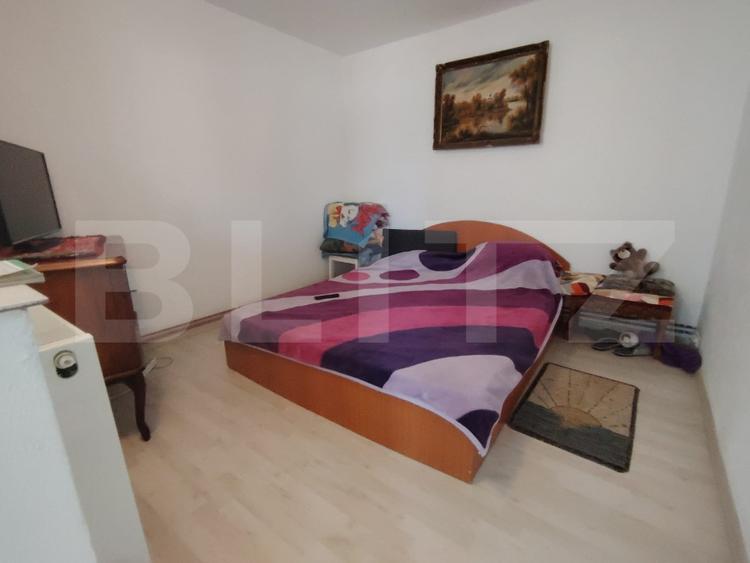 Casa P+M 210 mp utili Craiova, teren 884 mp, cartier Facai