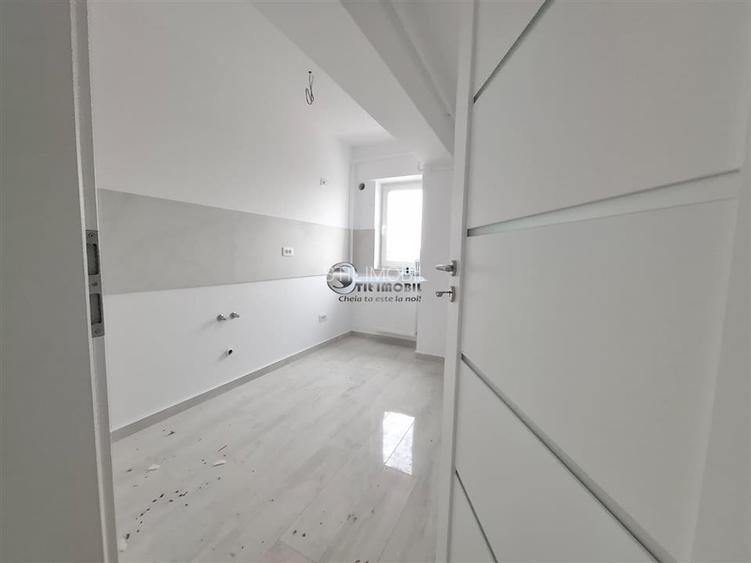 Apartament 1 camera de vanzare in Iasi, Galata, 43.63 mp, baie cu geam - 4