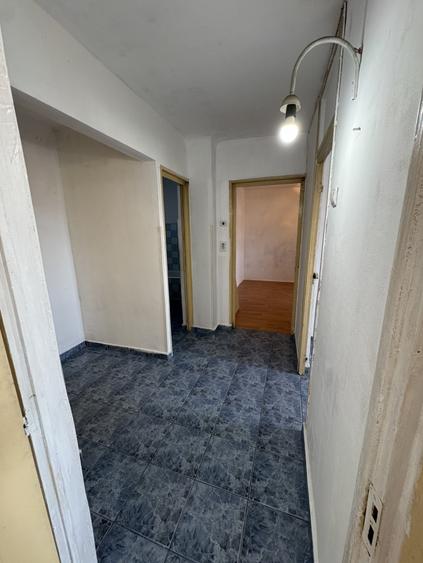Ap 2 cam, cf 1A dec, etaj 2/4, Malu Rosu