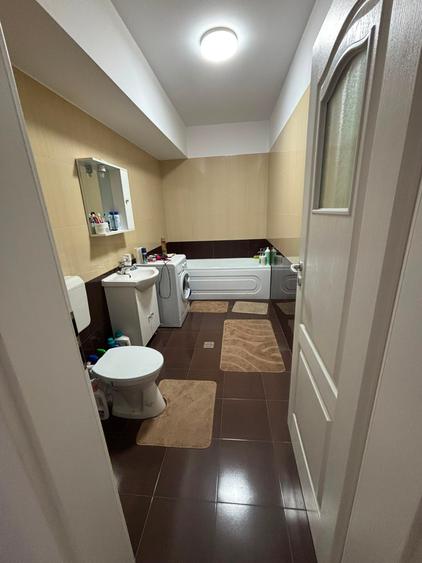 Apartament 2 camere bloc nou centrala proprie