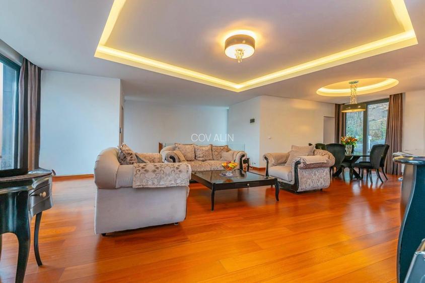 Proprietate unica tip vila, ultra central, S+P+2E, lift, priveliste peisagistica - 14
