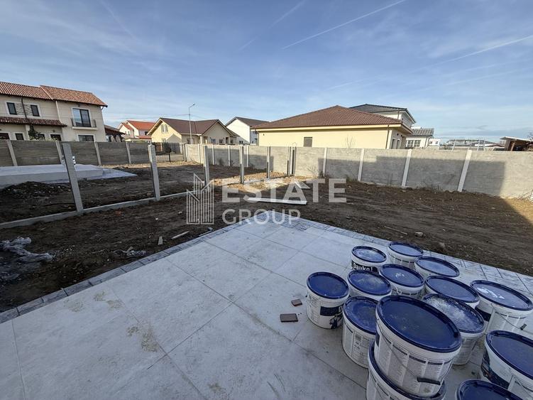 Duplex cu 3 camere despartit prin camera tehnica in Mosnita Noua