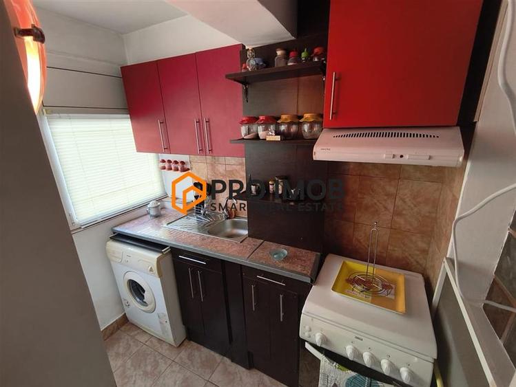 Garsoniera cf 1 decomandata zona Unirii Sud