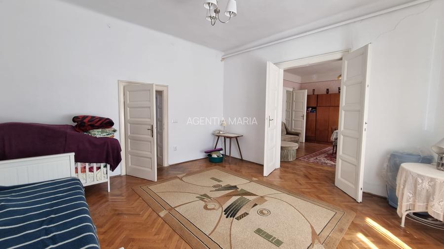Casa individuala cu teren 421 mp zona Titulescu 119000 Euro - 12