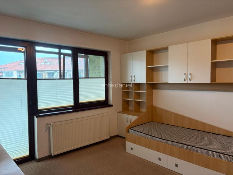 Închiriez apartament spațios (90 mp + 22mp balcoane), mobilat și utilat complet - 8