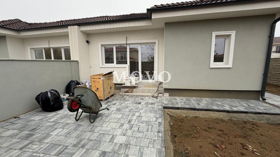 Duplex pe Parter | 4 camere | Zona centrala Mosnita Noua |