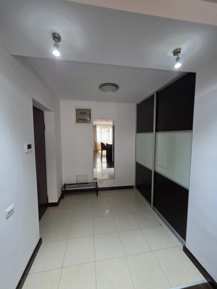 HERASTRAU SOSEAUA NORDULUI APARTAMENT 3 CAMERE MODERN LOC PARCARE